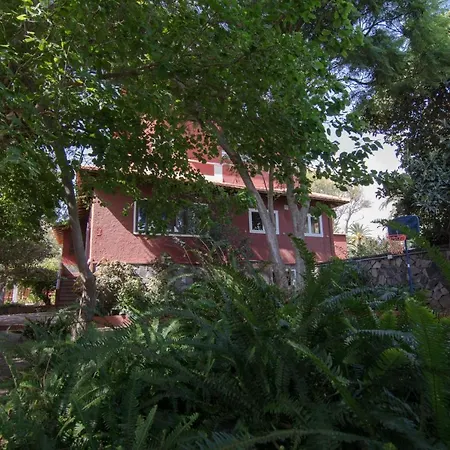 Maria * 拉拉古纳