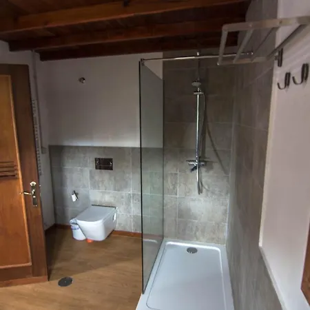 Maria * لا لاغونا